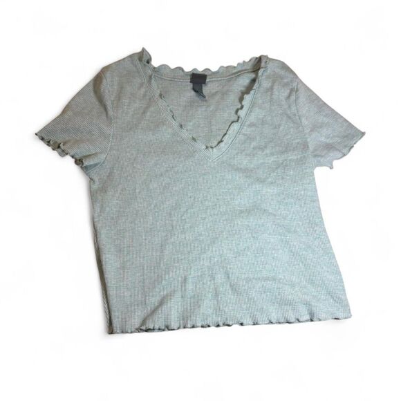 Wild Fable Light Green Cropped V-Neck Ribbed Tee Women’s Size Medium - Picture 1 of 4
